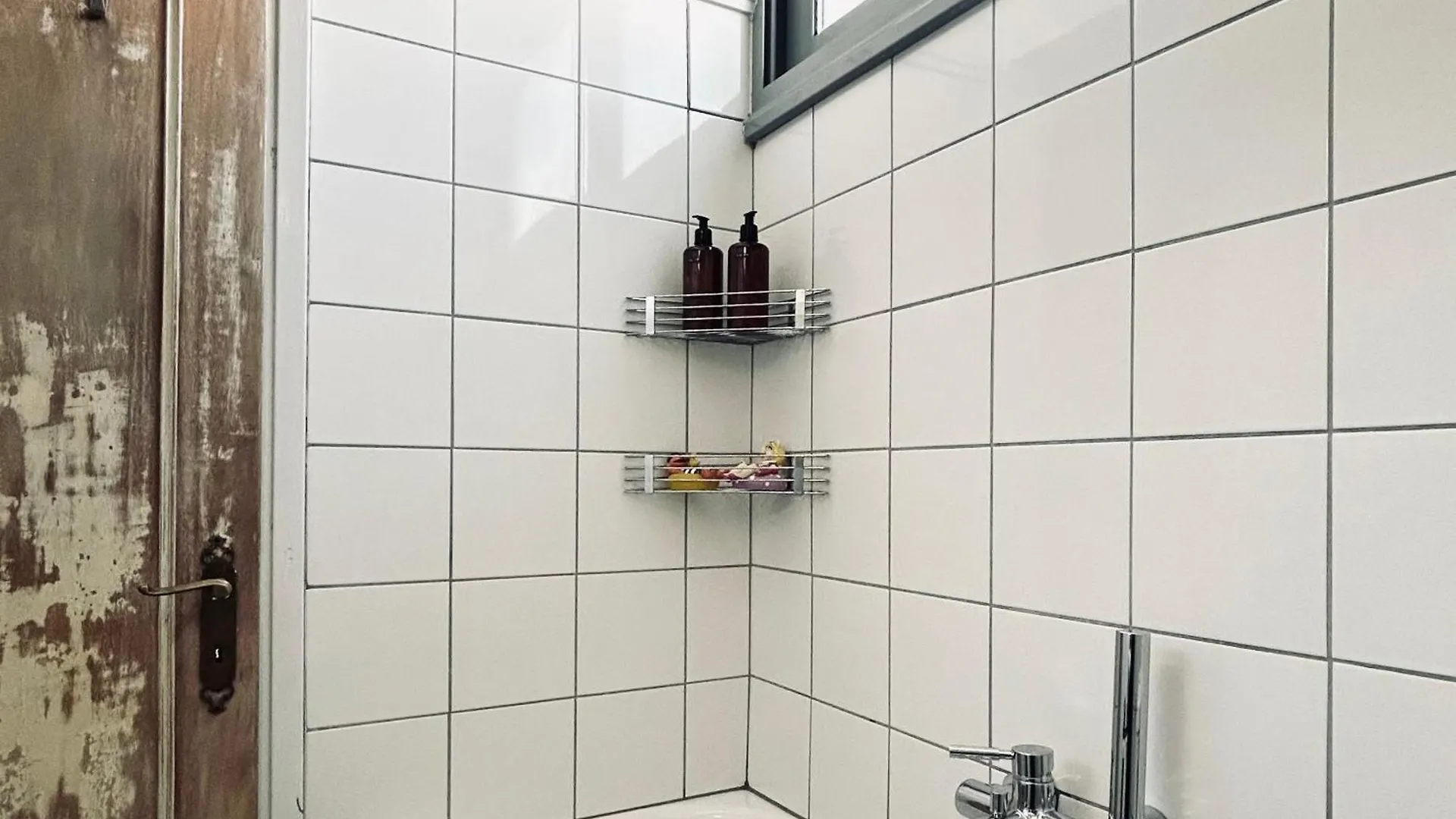 Elegant Downtown Studio By White Tower Saloniki Apartament